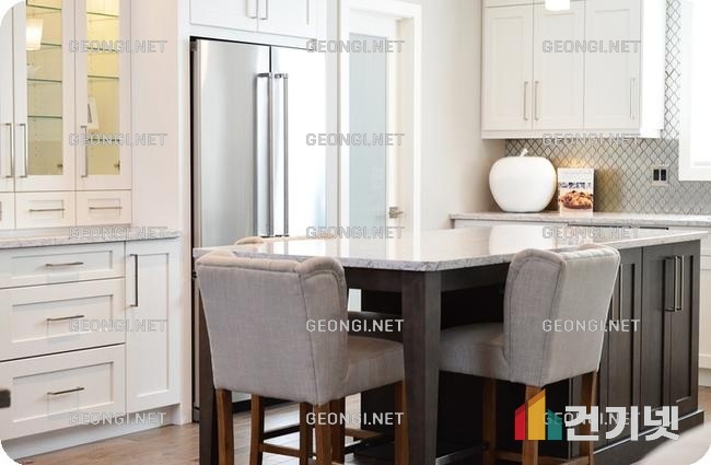 블루힐스 아파트 인테리어: 공간 활용과 디자인의 완벽 조화