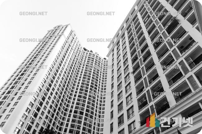 타운힐스 아파트 인테리어, 전문가의 손길로 새롭게 변신!