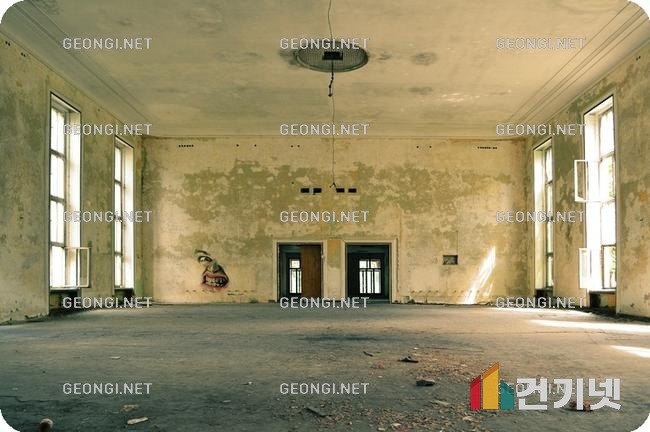 영통 샹그릴라 아파트 리모델링: 전문가의 손길로 새롭게 변신하기