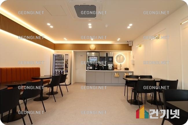 위례 월드메르디앙 아파트 인테리어: 현대적 감각과 실용성을 갖춘 디자인