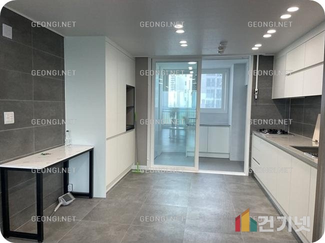 고덕 청신호 아파트 리모델링: 실용적이고 현대적인 공간으로 변신하기