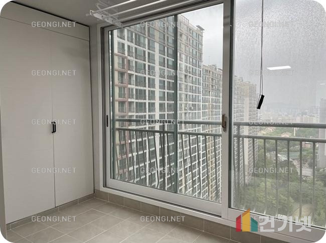 작은 주방 공간을 활용한 스마트 인테리어 디자인 팁