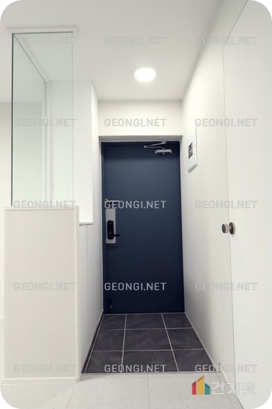 작은 욕실을 넓게 보이게 하는 인테리어 비법 5가지