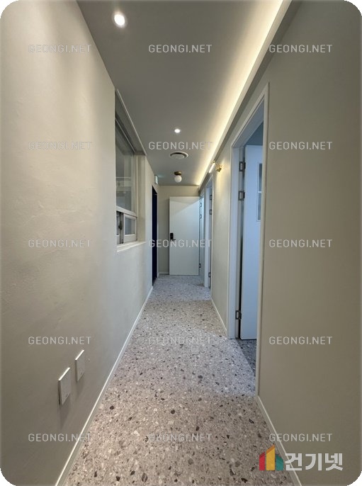 모던 인테리어 스타일: 성인 방을 위한 완벽한 디자인 가이드