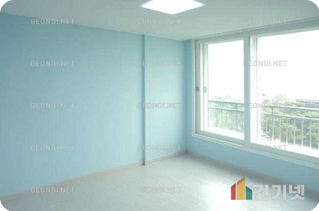 벽지 vs 페인트: 인테리어 시 최적의 선택은 무엇인가?