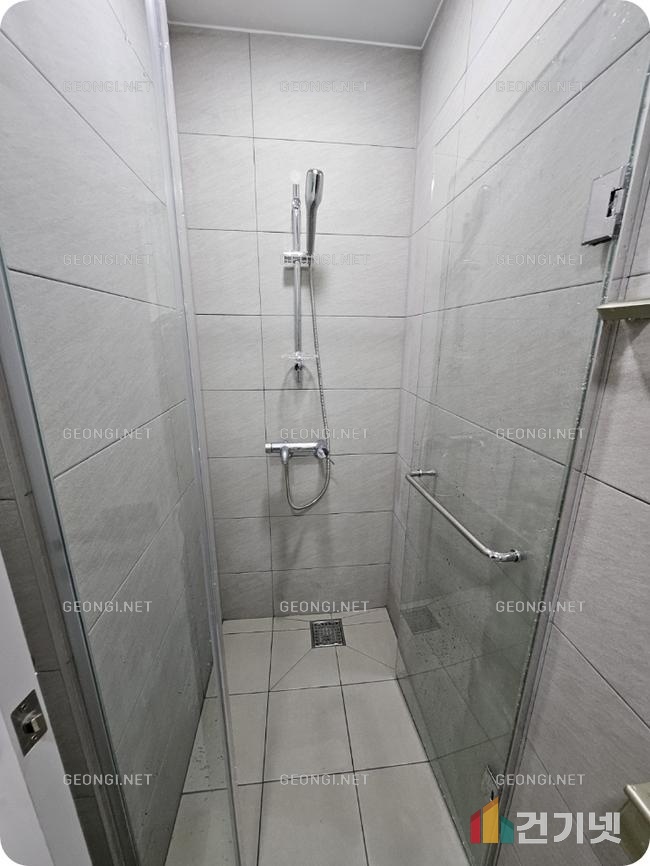 영통 욕실 인테리어: 현대적 디자인과 기능성을 모두 갖춘 공간 만들기