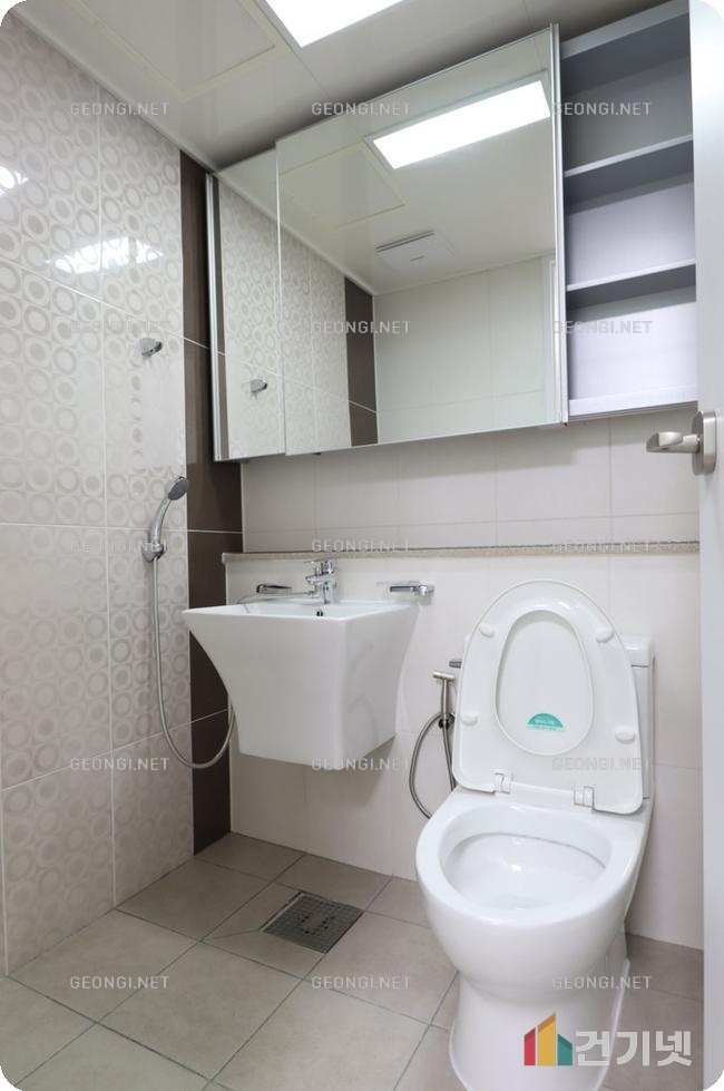 포천 화장실 인테리어: 실속 있는 디자인으로 고민 해결하기