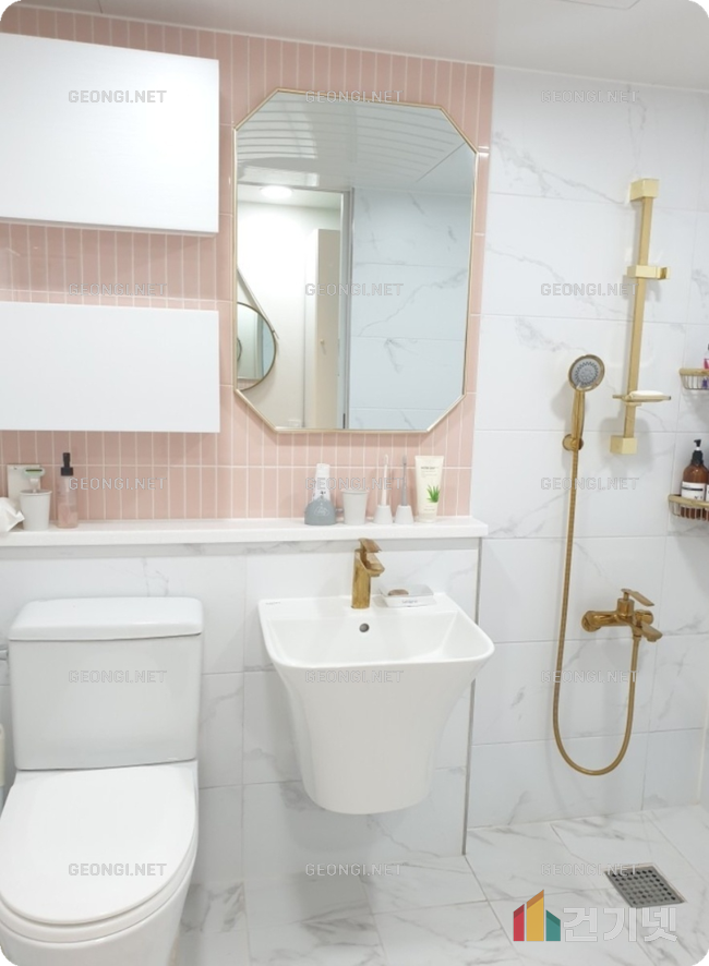 금광 욕실 리모델링, 세련된 디자인과 실용성을 동시에!