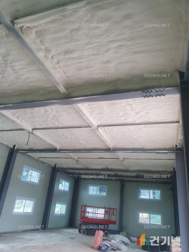 강남구 카페 단열공사, 우레탄폼으로 결로 문제 해결하기