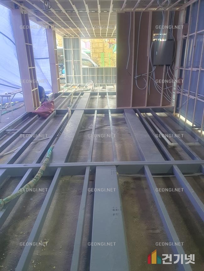 무안군 지붕 단열, 우레탄폼으로 에너지 효율과 결로 방지 해결