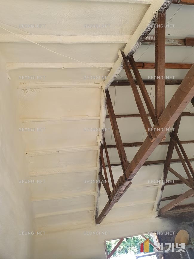 성북구 우레탄폼 단열공사로 결로 문제 해결과 에너지효율 극대화