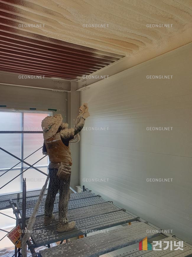 양주 저온 저장고 단열공사, 우레탄폼으로 에너지 효율 극대화!