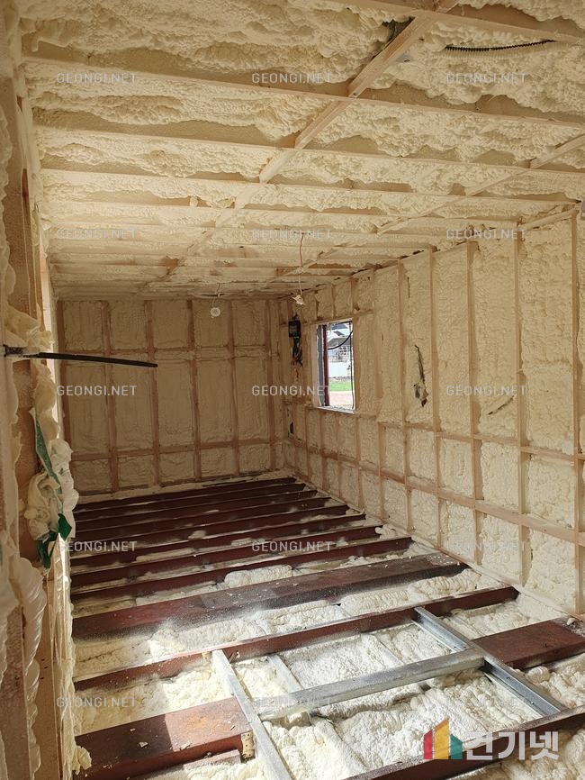 구미시 빌라 단열공사, 우레탄폼으로 결로와 에너지 효율 해결하기