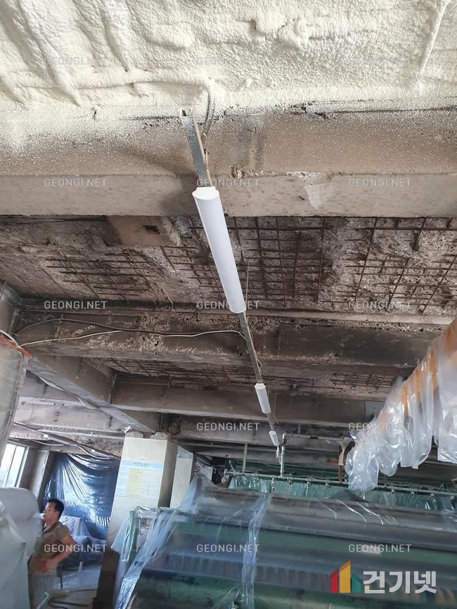 부여군 상가 연질 우레탄폼 단열공사로 에너지 효율 극대화!