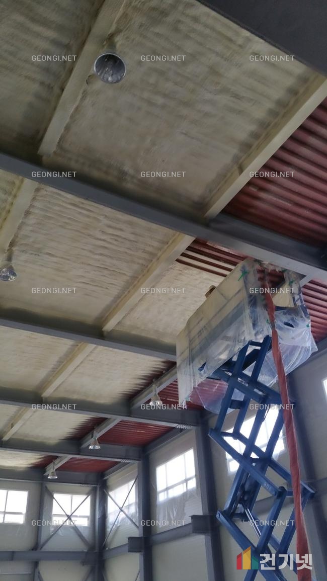 우레탄폼 단열공사로 중구 실내체육관 결로 문제 해결하기