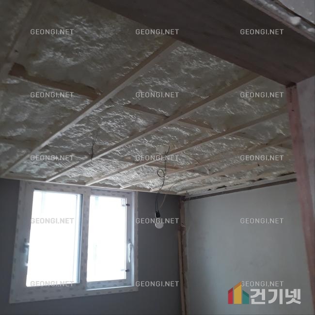 중랑구 외벽 단열, 우레탄폼 시공으로 에너지 효율 극대화하기