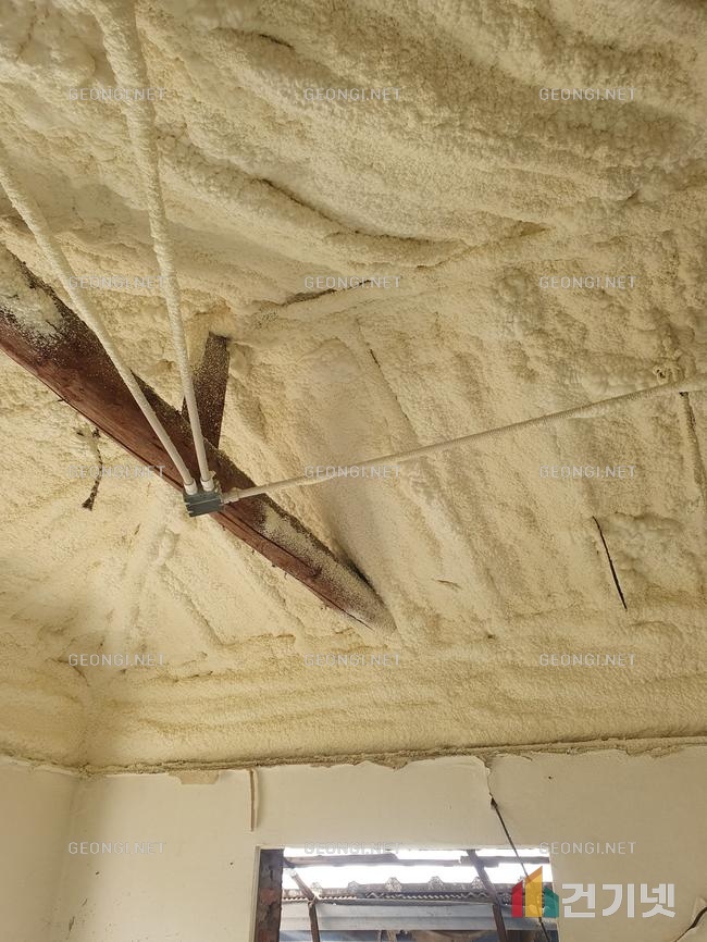 우레탄폼 단열공사로 결로 문제 해결 및 에너지 효율 극대화