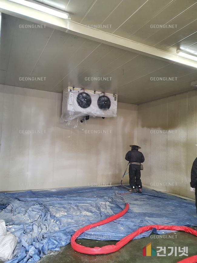 우레탄폼 단열공사로 영광군 곡물창고 결로 문제 해결하기