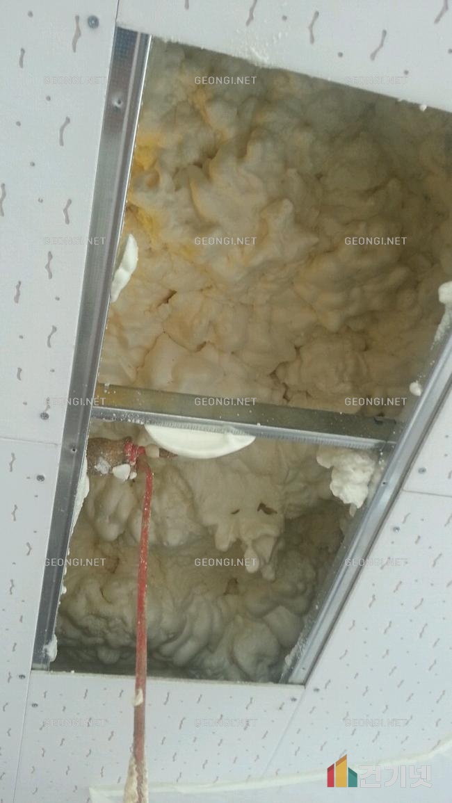 기장군축사 우레탄폼 단열공사로 결로 문제 해결하기