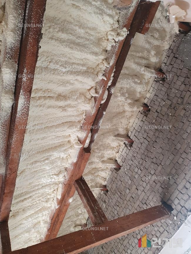 경산시 우레탄폼 단열공사로 결로 문제 해결하고 에너지효율 극대화!