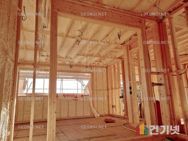 처인구 창고형 마트의 우레탄폼 단열공사로 에너지 효율을 극대화하세요!