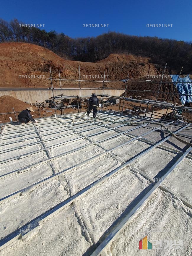 광교 물류 창고 단열공사, 우레탄폼으로 에너지 효율 극대화