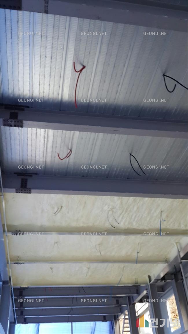 부산 외벽 단열, 우레탄폼으로 결로 문제 해결 및 에너지효율 극대화