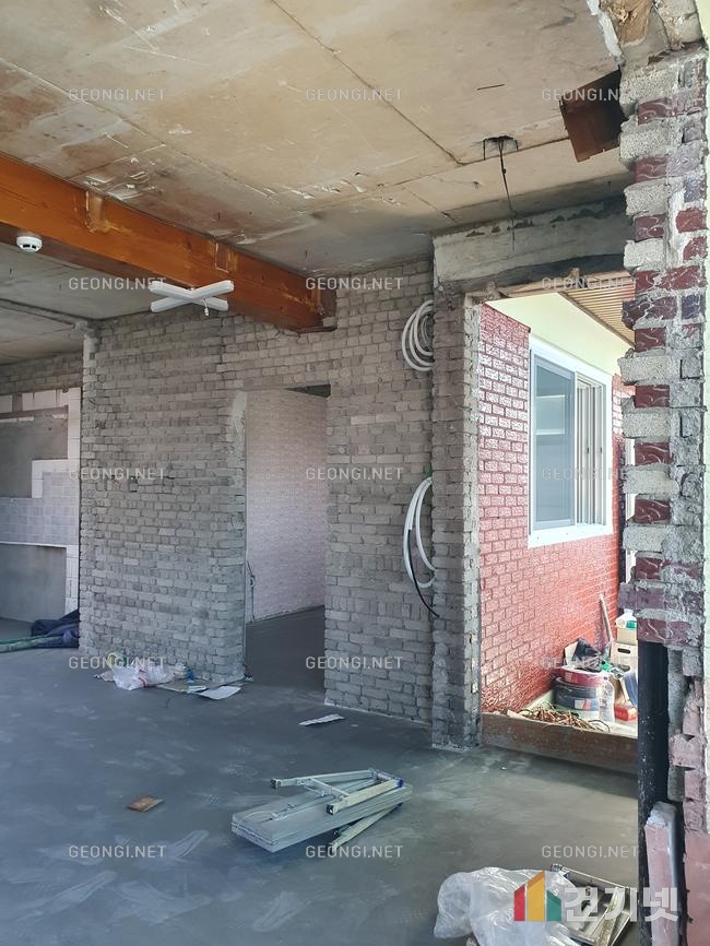 광명시 물류창고 우레탄폼 단열공사, 에너지 효율 극대화!