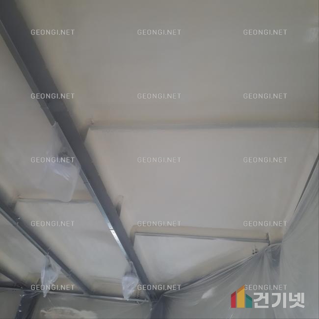 종로구 실내체육관 우레탄폼 단열공사로 에너지 효율 극대화!