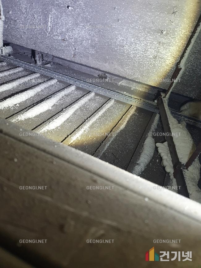 수지구 창고형 마트 경질 우레탄폼 단열공사로 에너지 효율 극대화