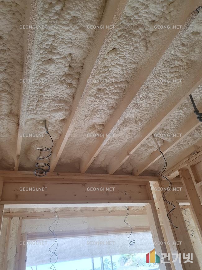 동안구 도서관의 우레탄폼 단열공사, 에너지 효율과 결로 문제 해결