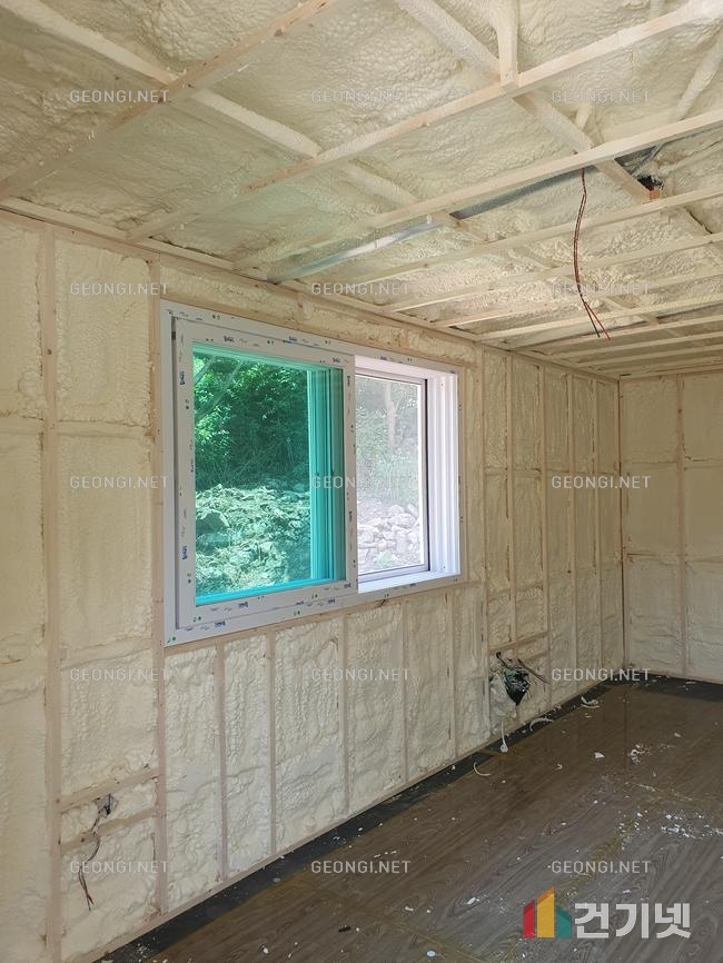 상주 양계장에서 우레탄폼 단열공사로 에너지 효율 극대화하기