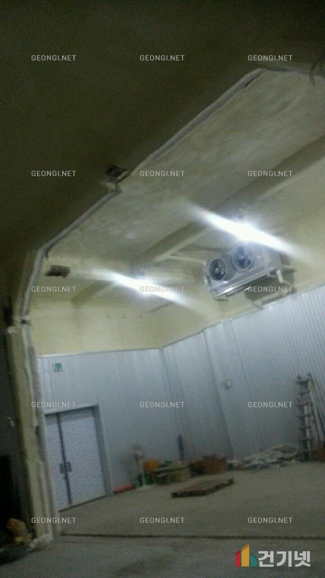 서초구 창고형 마트 수성연질폼 시공으로 에너지 효율 극대화 및 결로 방지