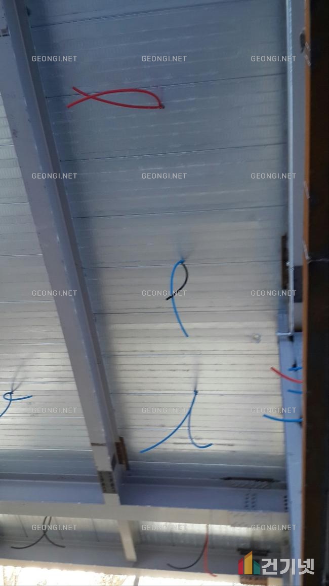 포천시 농가주택 단열공사, 우레탄폼으로 결로와 에너지효율 걱정 끝!