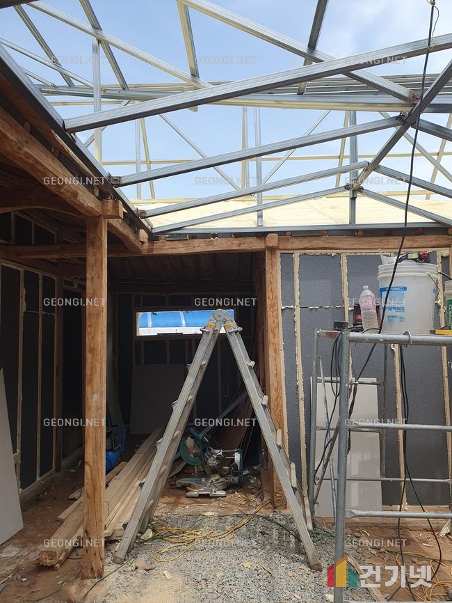 기장군 단독주택의 에너지 효율 극대화! 우레탄폼 단열공사의 모든 것