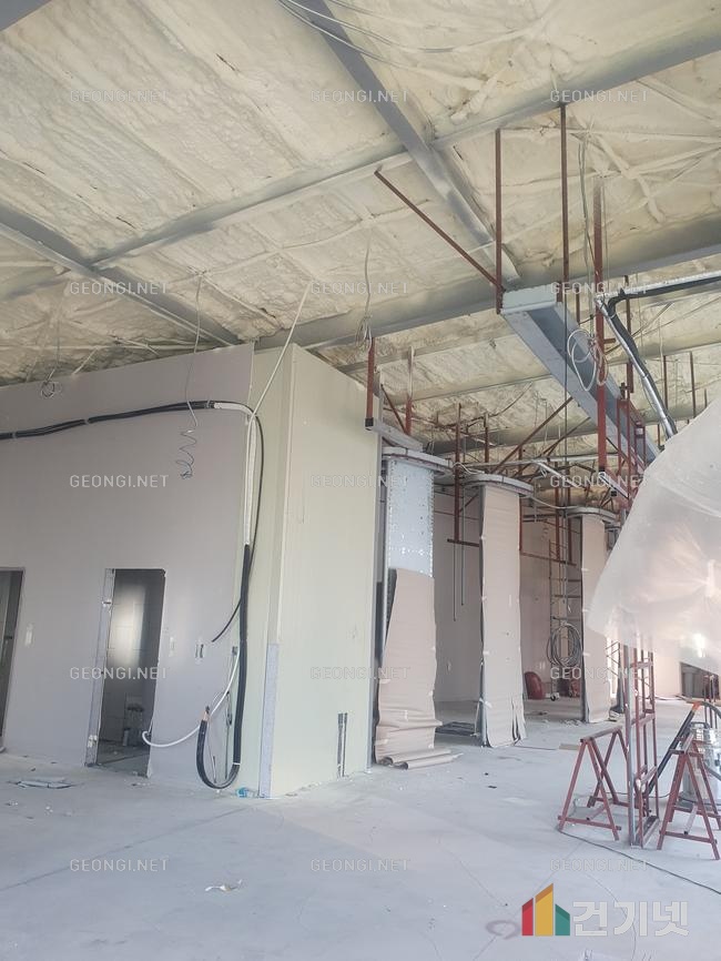 산청군 우레탄폼 단열공사, 결로 문제 해결하는 에너지 효율의 비결