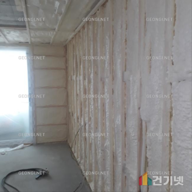 청송군 단독주택 우레탄폼 단열공사로 에너지 효율 극대화하기