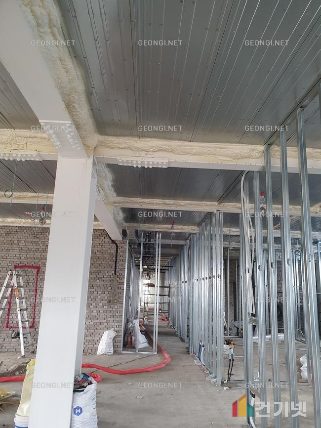 동대문구 펜션에 최적화된 경질 우레탄폼 단열공사, 에너지 효율 극대화!