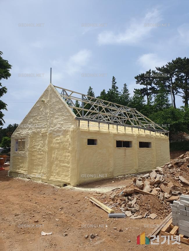 강남구 노후 주택의 에너지 효율을 높이는 연질 우레탄폼 단열공사