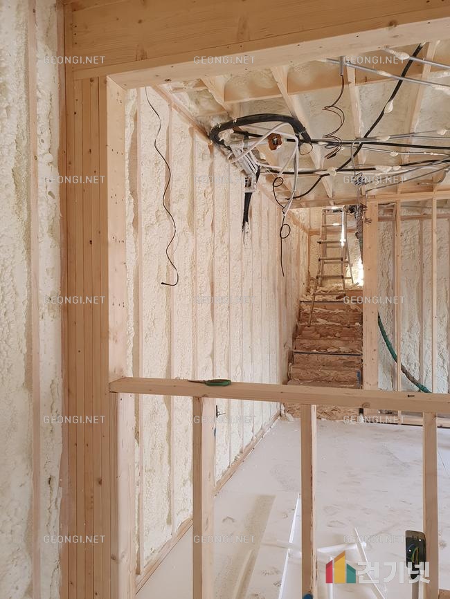 강서구 학교 연질 우레탄폼 단열공사, 결로 문제 해결과 에너지 효율 극대화