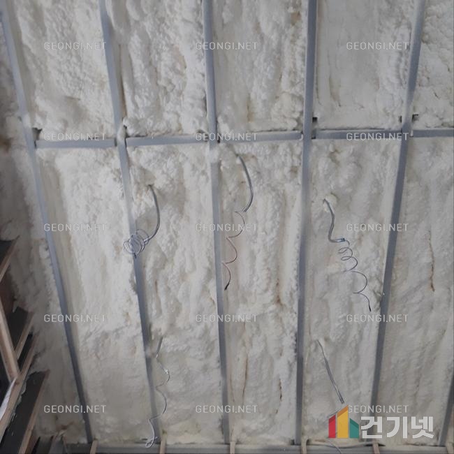 정읍시 타운하우스 우레탄폼 단열공사, 결로 문제 해결과 에너지 효율 극대화