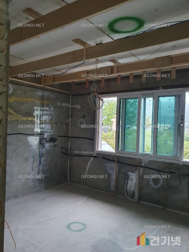 무안군 목조주택 연질 우레탄폼 시공으로 결로 문제 해결 및 에너지 효율 극대화