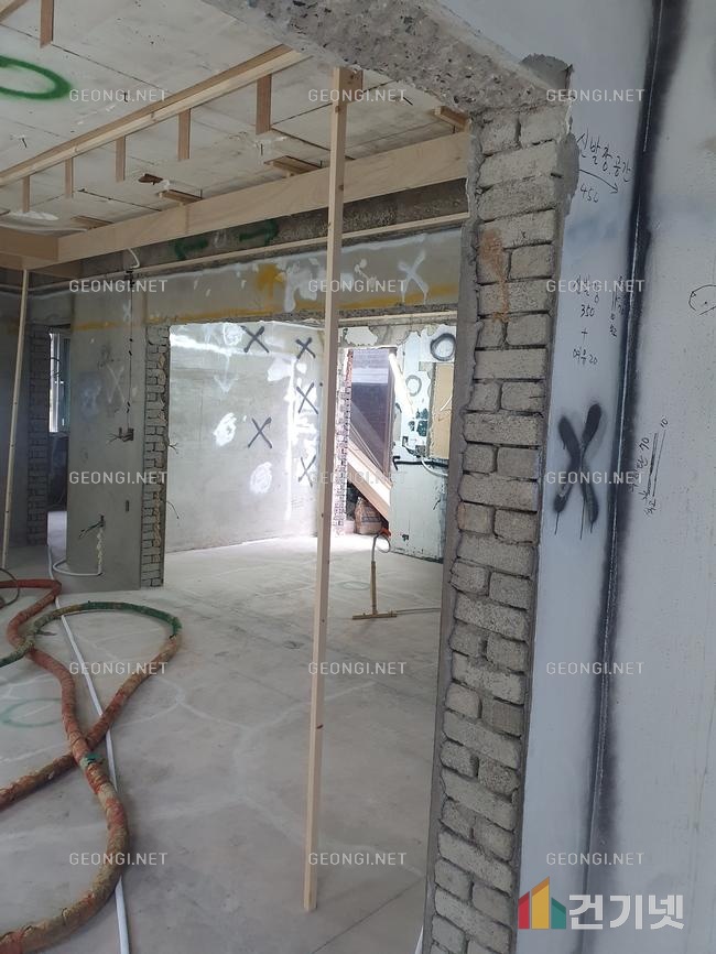 우레탄폼 단열공사로 중구옥상 방수 및 결로 문제 해결하기