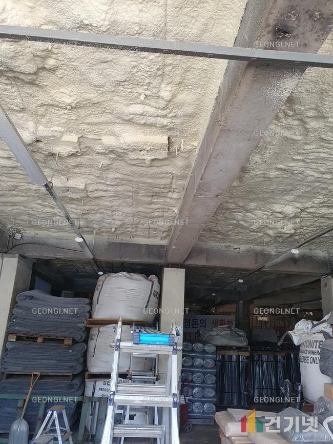 강서구 주택 우레탄폼 단열공사로 에너지 효율 극대화 및 결로 문제 해결
