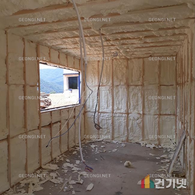 광양시 체류형 쉼터 우레탄폼 단열공사로 에너지효율 극대화!