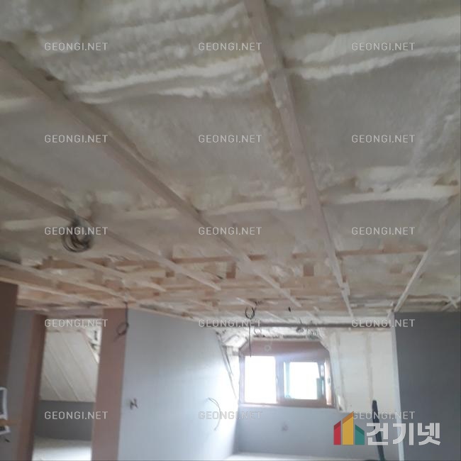 우레탄폼 단열공사로 결로 방지하고 에너지 효율 극대화하기