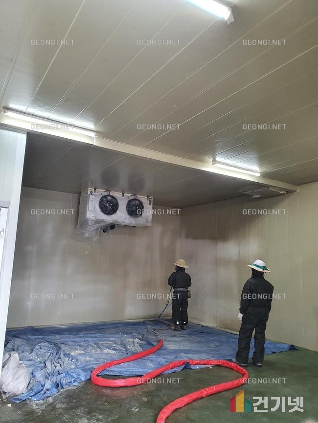 춘천시곡물창고의 에너지 효율 극대화, 우레탄폼 단열공사로 결로 문제 해결