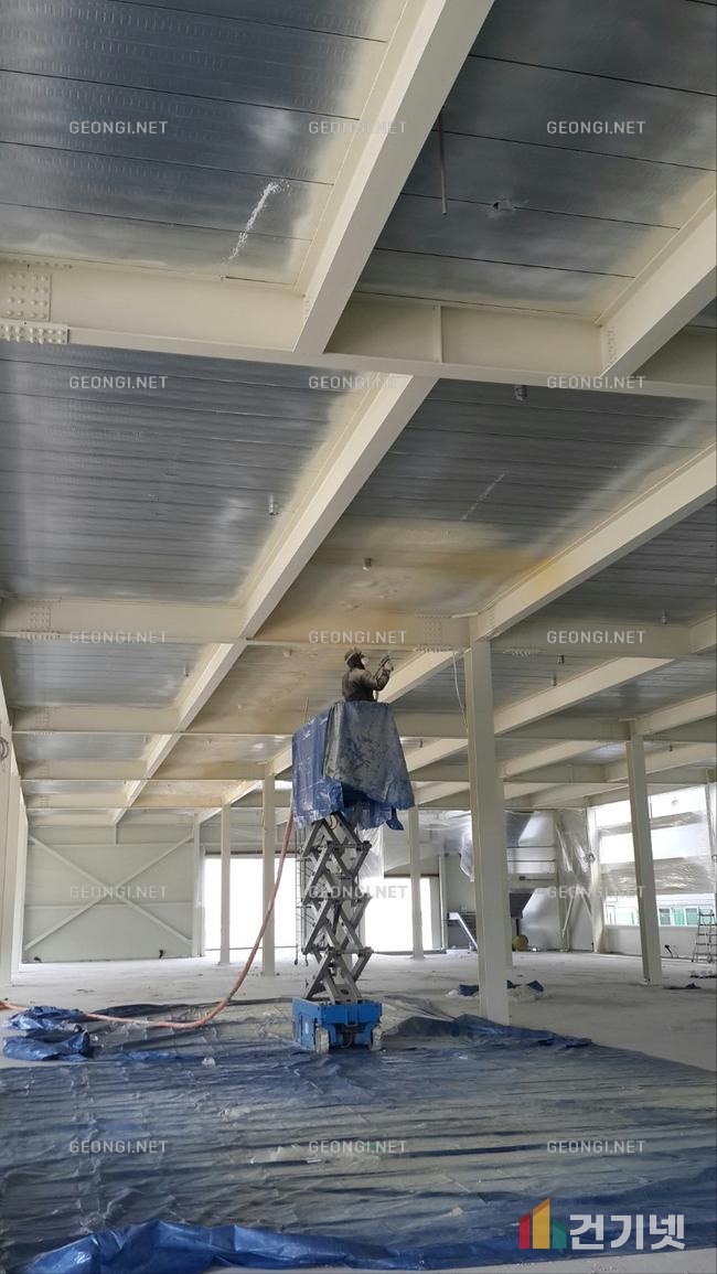 영월군 모텔의 에너지 효율을 높이는 경질 우레탄폼 단열공사