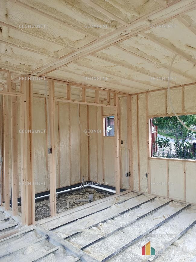 우레탄폼 단열공사로 결로 문제 해결 및 에너지 효율 극대화