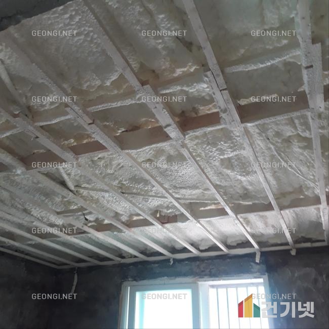 강동구 단열공사, 우레탄폼으로 결로 문제 해결하기